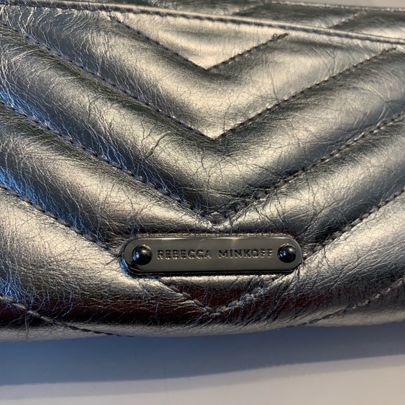 Rebecca Minkoff silver metallic zip crackled leather quilted puffer wallet - Picture 8 of 15